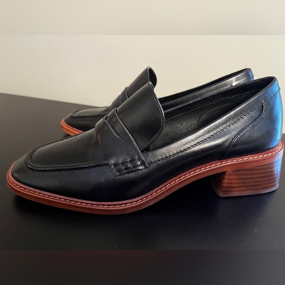 Vince Camuto Black Loafers - Picture 4 of 6